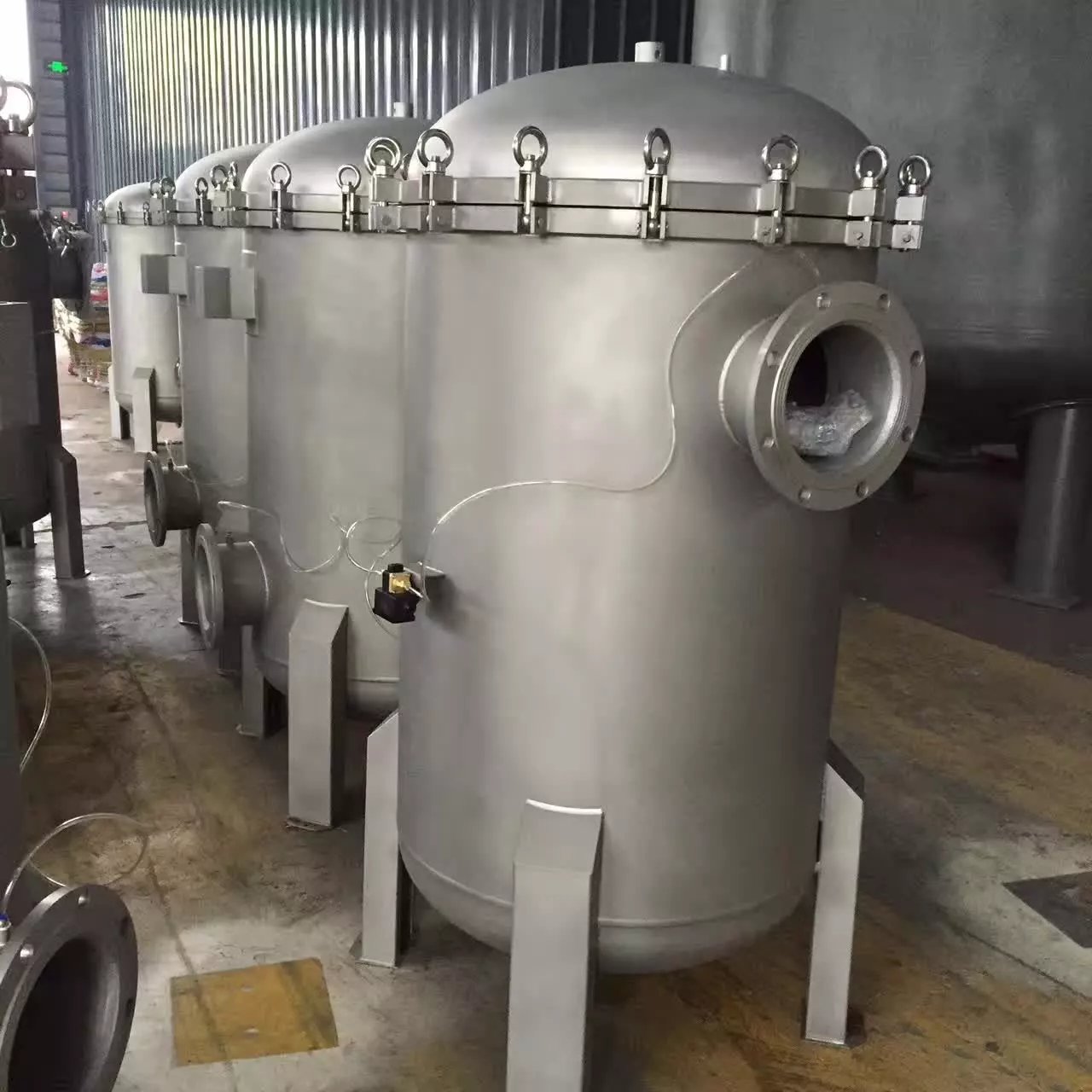 大流量濾芯過(guò)濾器簡(jiǎn)介