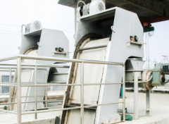 哪那些因素決定污水處理流程的選擇？